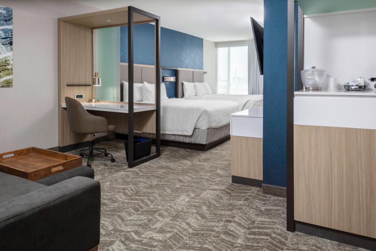 Springhill Suites Kansas City Airport Exteriör bild